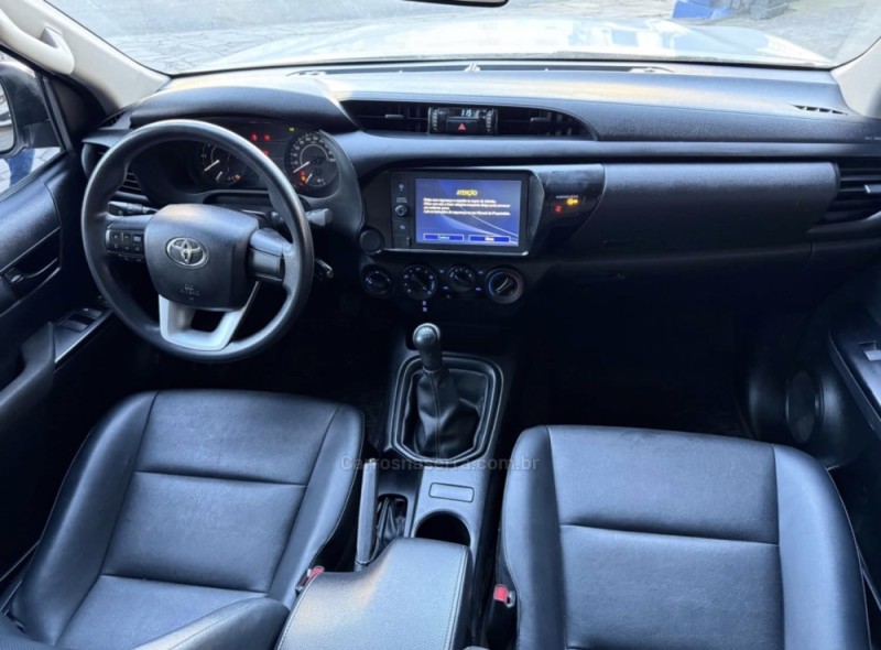 HILUX 2.8 STD 4X4 CD 16V DIESEL 4P MANUAL - 2024 - CAXIAS DO SUL