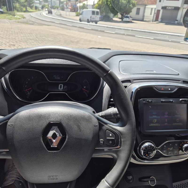 CAPTUR 1.6 16V FLEX INTENSE AUTOMÁTICO - 2018 - SãO MARCOS