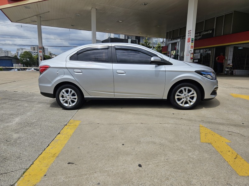 PRISMA 1.4 MPFI LTZ 8V FLEX 4P MANUAL - 2015 - CAXIAS DO SUL