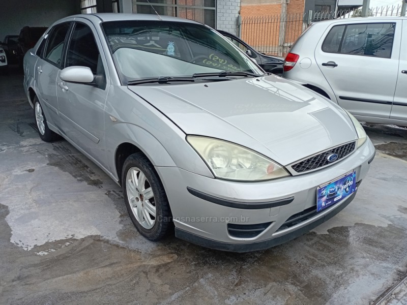 FOCUS 1.6 GLX SEDAN 8V FLEX 4P MANUAL - 2009 - CAXIAS DO SUL