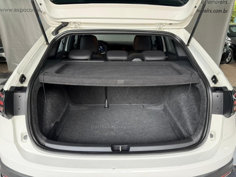 NIVUS 1.0 TSI HIGHLINE FLEX 4P AUTOMÁTICO - 2021 - NOVA PRATA