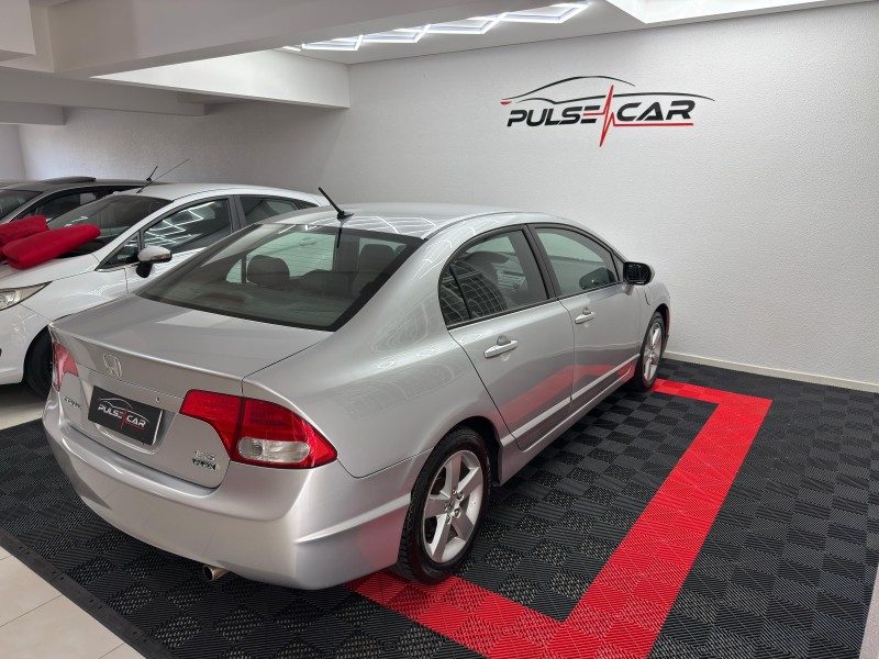 CIVIC 1.8 LXS 16V FLEX 4P MANUAL - 2008 - CAXIAS DO SUL