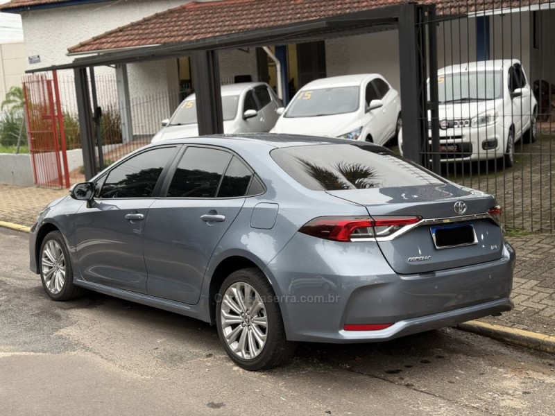 COROLLA 2.0 XEI 16V FLEX 4P AUTOMÁTICO - 2023 - PAROBé