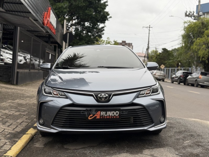 COROLLA 2.0 XEI 16V FLEX 4P AUTOMÁTICO - 2023 - PAROBé