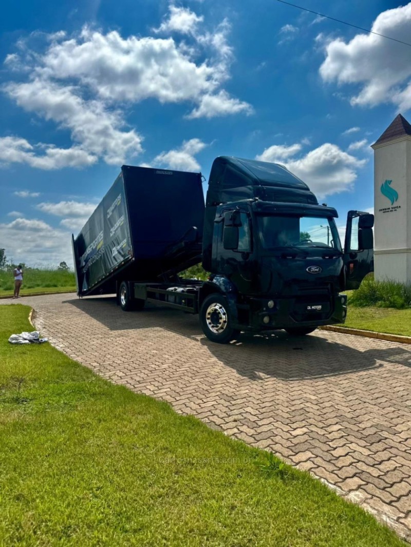 CARGO 1719 TURBO (E5) - 2015 - LAJEADO