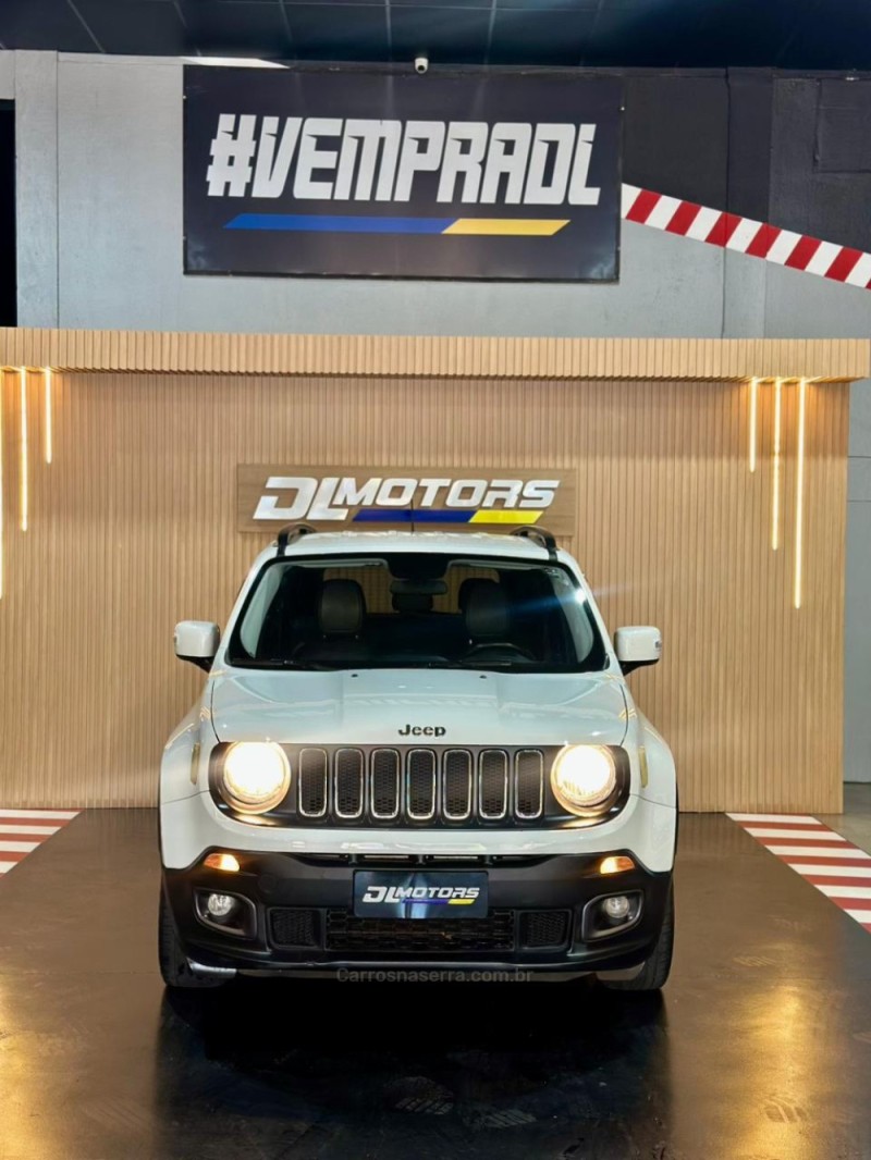 RENEGADE 1.8 16V FLEX LONGITUDE 4P AUTOMÁTICO - 2016 - LAJEADO