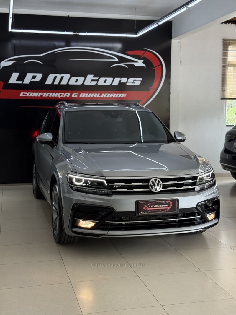 TIGUAN 2.0 ALLSPACE R-LINE 350 TSI 4X4 GASOLINA 4P - 2020 - FARROUPILHA