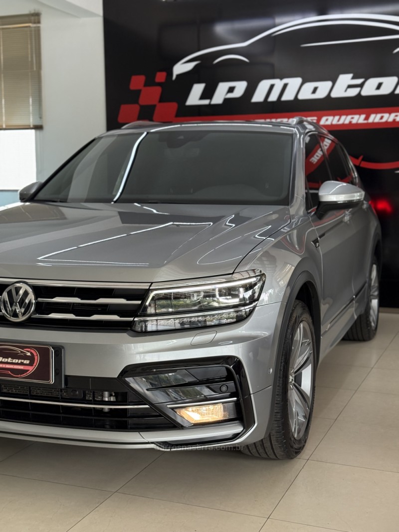 TIGUAN 2.0 ALLSPACE R-LINE 350 TSI 4X4 GASOLINA 4P - 2020 - FARROUPILHA