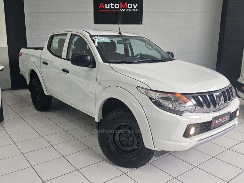 L200 2.5 GLS 4X4 CD 8V TURBO DIESEL 4P MANUAL - 2025 - CAXIAS DO SUL