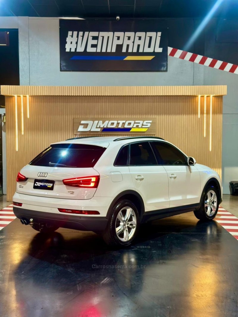 Q3 1.4 TFSI S TRONIC 16V FLEX 4P AUTOMATICO - 2017 - LAJEADO