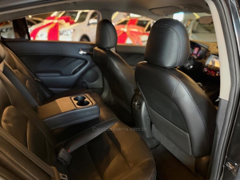 CERATO 1.6 SX3 16V GASOLINA 4P AUTOMÁTICO - 2014 - NOVO HAMBURGO