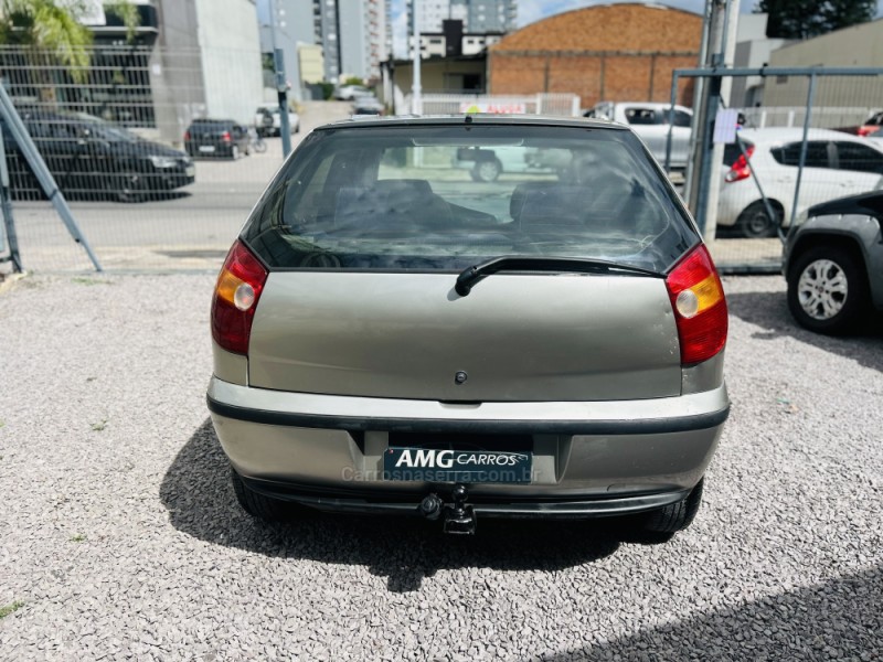 PALIO 1.0 MPI ELX 500 ANOS 8V GASOLINA 4P MANUAL - 1999 - CAXIAS DO SUL