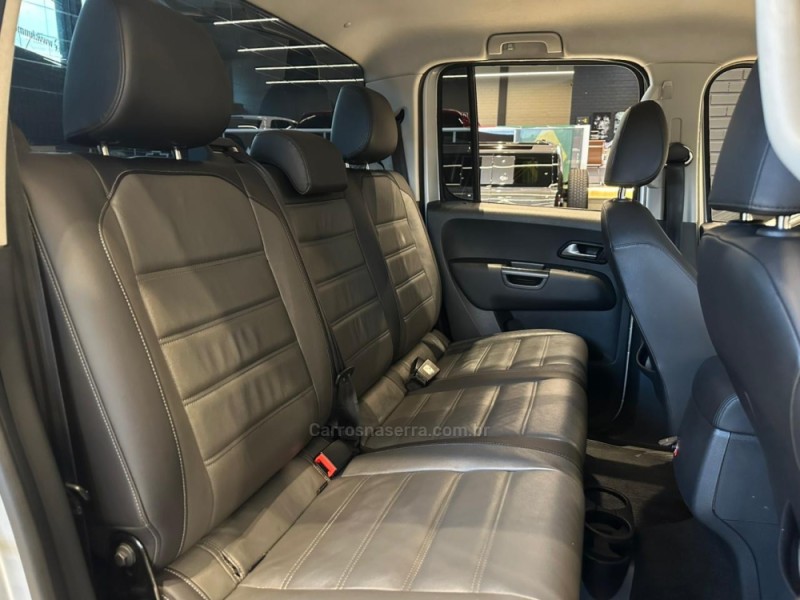 AMAROK 3.0 V6 TDI HIGHLINE CD DIESEL 4MOTION AUTOMÁTICO - 2019 - CAXIAS DO SUL