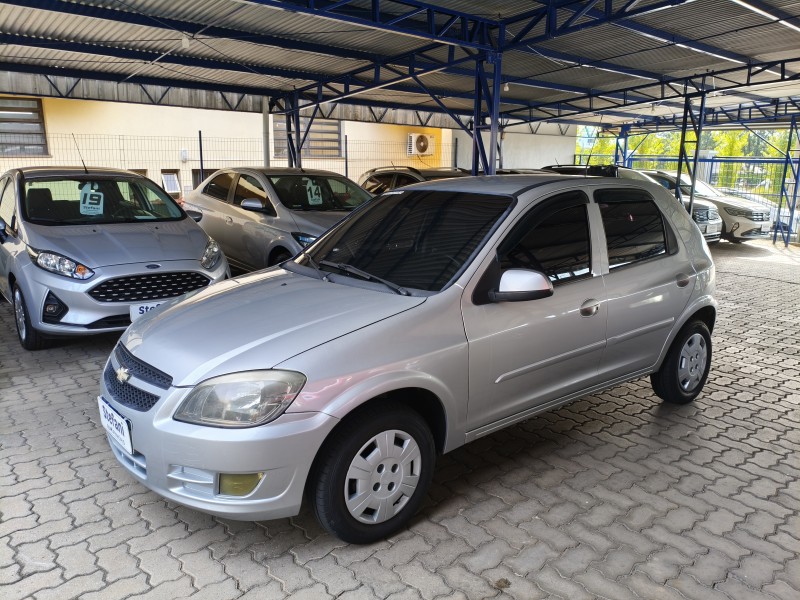 CELTA 1.0 VHCE LT 8V FLEX 4P MANUAL