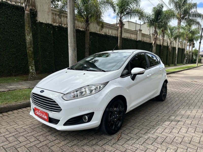 FIESTA 1.6 SE HATCH 16V FLEX 4P MANUAL