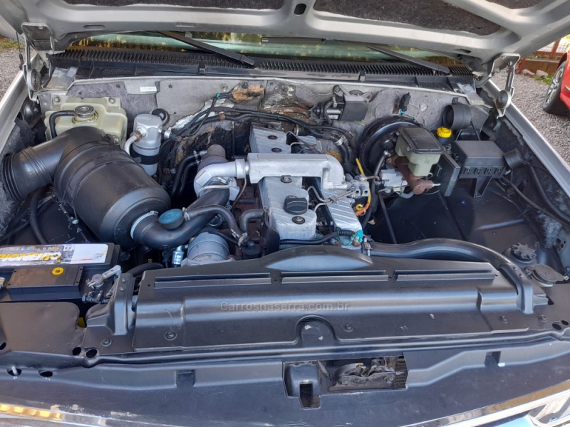 SILVERADO 4.2 D-20 4X2 CS 18V TURBO INTERCOOLER DIESEL 2P MANUAL - 2001 - VERANóPOLIS