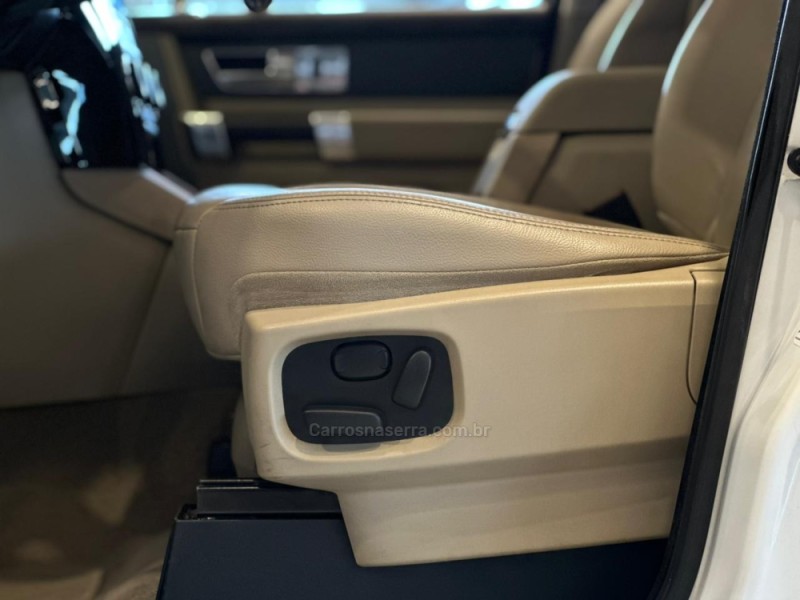 DISCOVERY 3.0 SE SDV6 4X4 TURBO DIESEL INTERCOOLER 4P AUTOMÁTICO - 2016 - CAXIAS DO SUL