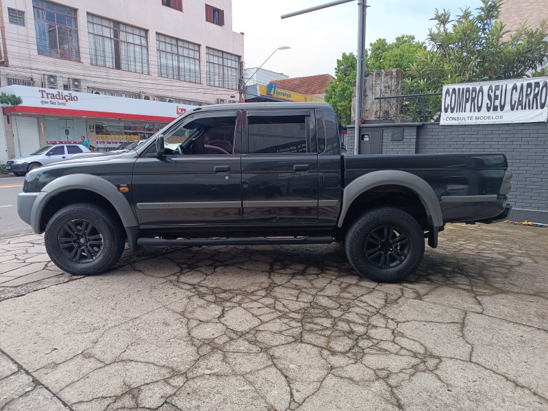 L200 OUTDOOR 2.5 GLS 4X4 CD 8V TURBO INTERCOOLER DIESEL 4P MANUAL - 2008 - FLORES DA CUNHA