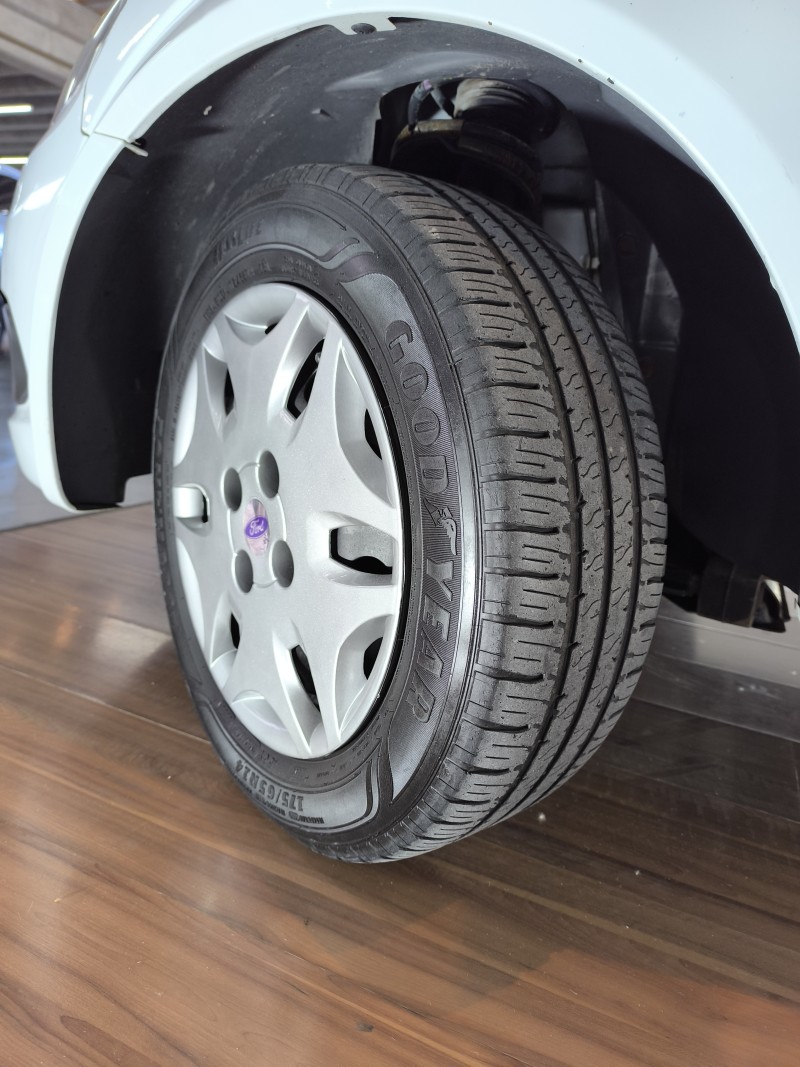 KA 1.0 MPI CLASS 8V FLEX 2P MANUAL - 2013 - CAXIAS DO SUL