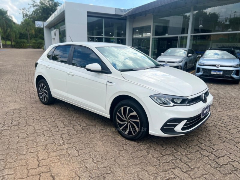 POLO 1.0 170 TSI 12V HIGHLINE FLEX 4P AUTOMÁTICO - 2023 - NOVA PETRóPOLIS