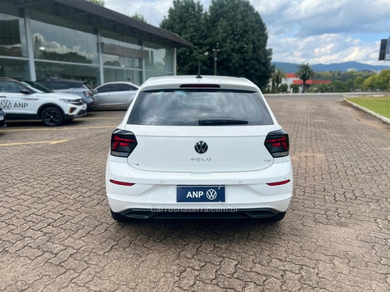 POLO 1.0 170 TSI 12V HIGHLINE FLEX 4P AUTOMÁTICO - 2023 - NOVA PETRóPOLIS