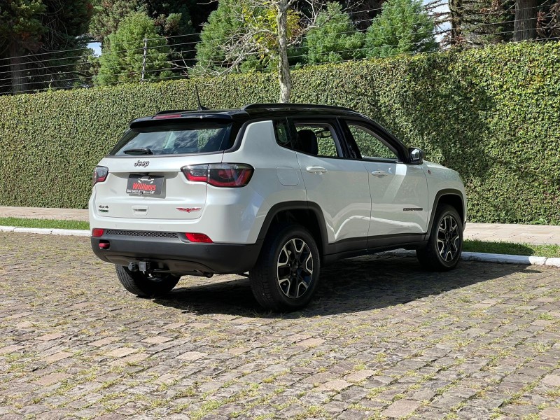 COMPASS 2.0 16V DIESEL TRAILHAWK 4X4 AUTOMÁTICO - 2020 - FARROUPILHA
