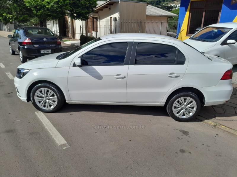 VOYAGE 1.6 MSI TOTALFLEX 8V 4P MANUAL - 2022 - NOVA PRATA