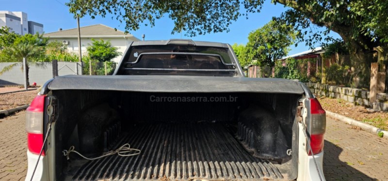 MONTANA 1.4 MPFI LS CS 8V FLEX 2P MANUAL - 2015 - IVOTI