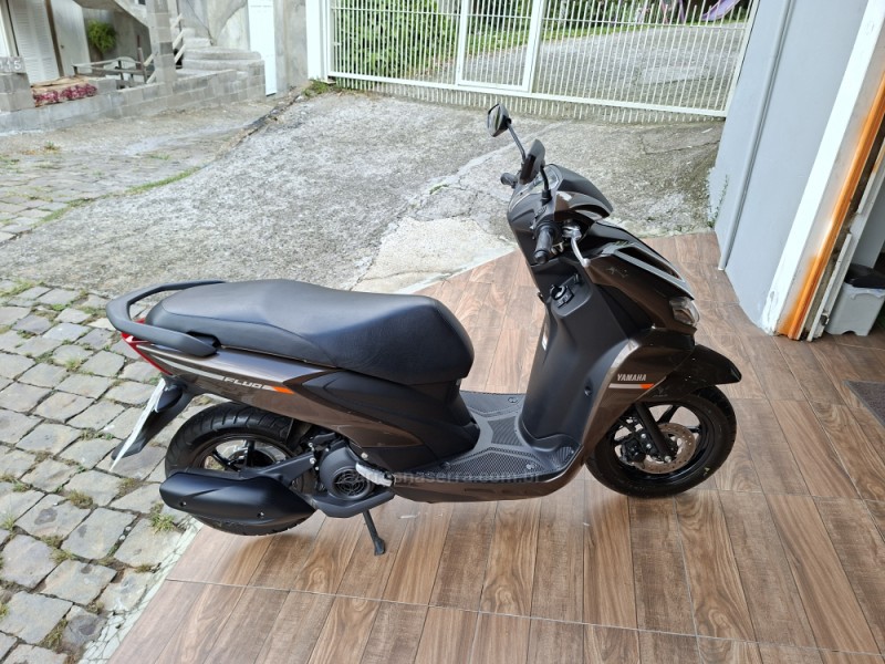 FLUO 125 ABS 