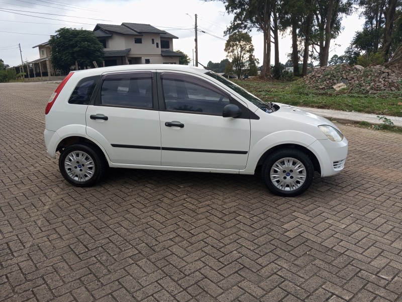 FIESTA 1.0 MPI 8V GASOLINA 4P MANUAL - 2006 - CAXIAS DO SUL