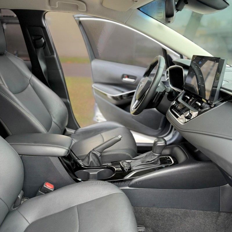 COROLLA 2.0 XEI 16V FLEX 4P AUTOMÁTICO - 2025 - NOVO HAMBURGO