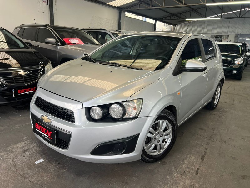 sonic 1.6 lt 16v flex 4p automatico 2013 caxias do sul