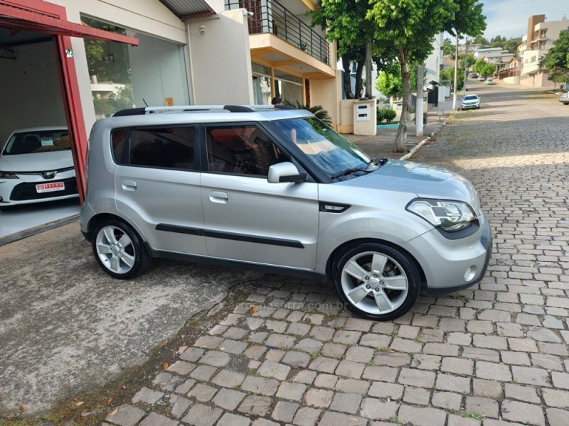 SOUL 1.6 EX 16V GASOLINA 4P MANUAL - 2010 - GUAPORé