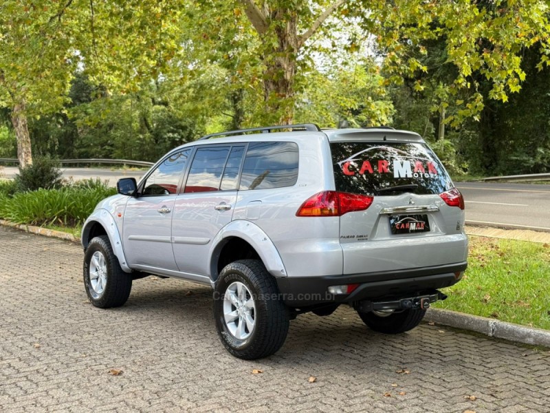 PAJERO DAKAR 3.2 HPE 4X4 7 LUGARES 16V TURBO INTERCOOLER DIESEL 4P AUTOMÁTICO - 2012 - DOIS IRMãOS