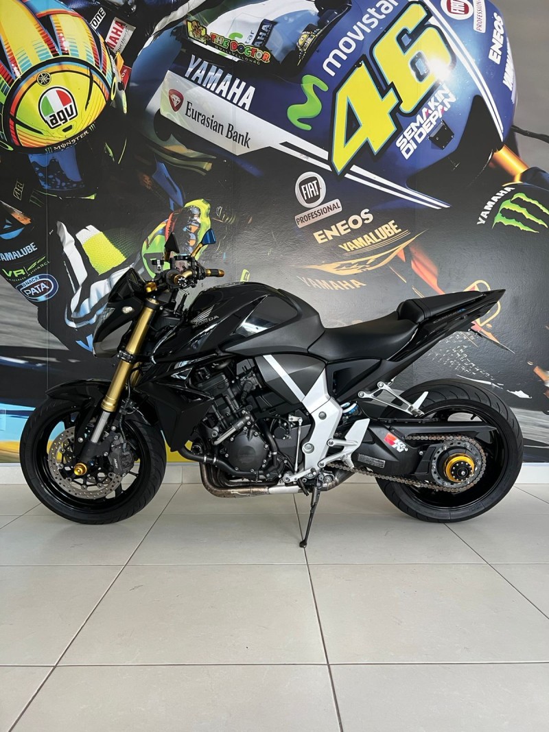 CB 1000R BLACK EDITION ABS - 2014 - PASSO FUNDO