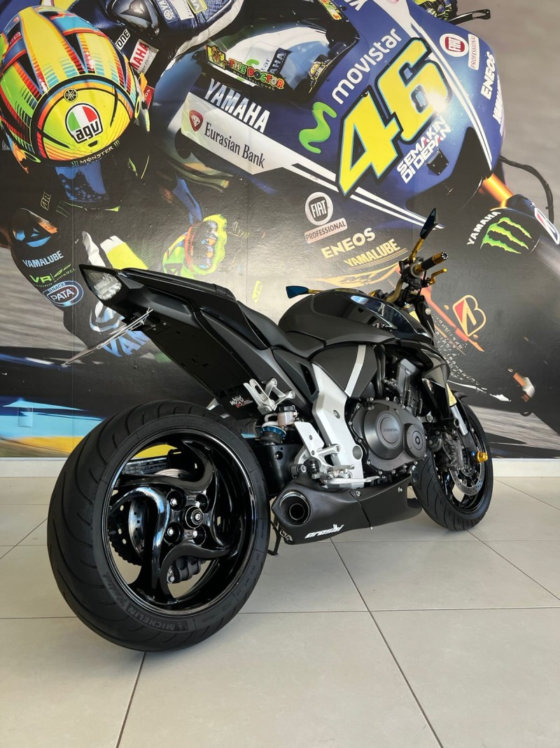 CB 1000R BLACK EDITION ABS - 2014 - PASSO FUNDO