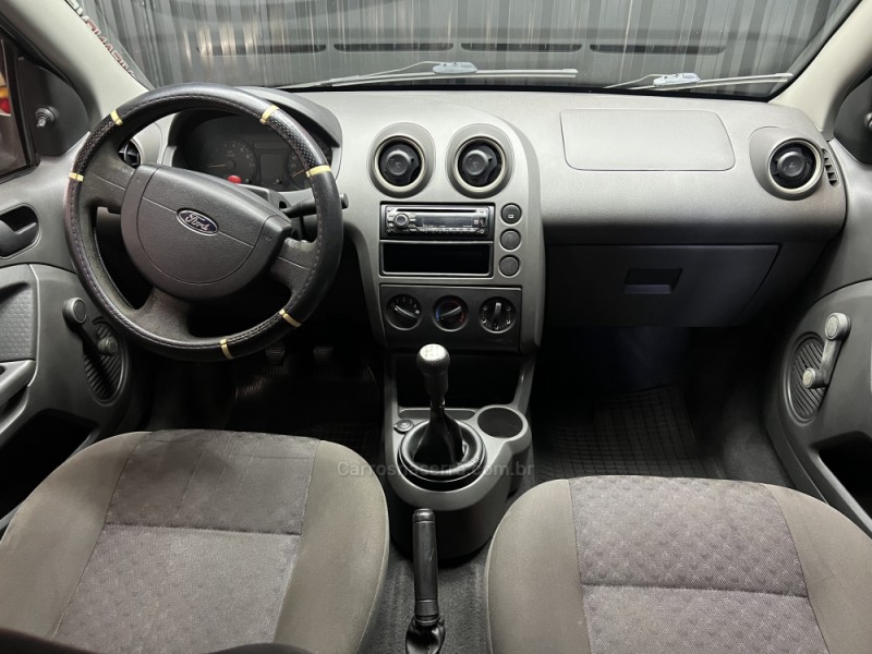 FIESTA 1.0 MPI CLASS 8V FLEX 4P MANUAL - 2007 - CAXIAS DO SUL