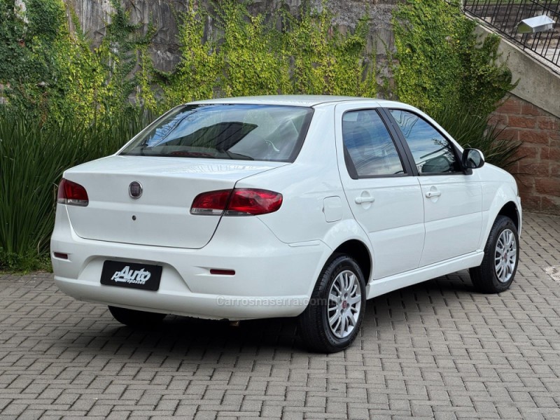 SIENA 1.0 MPI EL CELEBRATION 8V FLEX 4P MANUAL - 2011 - FARROUPILHA