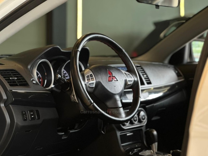 LANCER 2.0 GT 16V GASOLINA 4P AUTOMÁTICO - 2013 - CAXIAS DO SUL