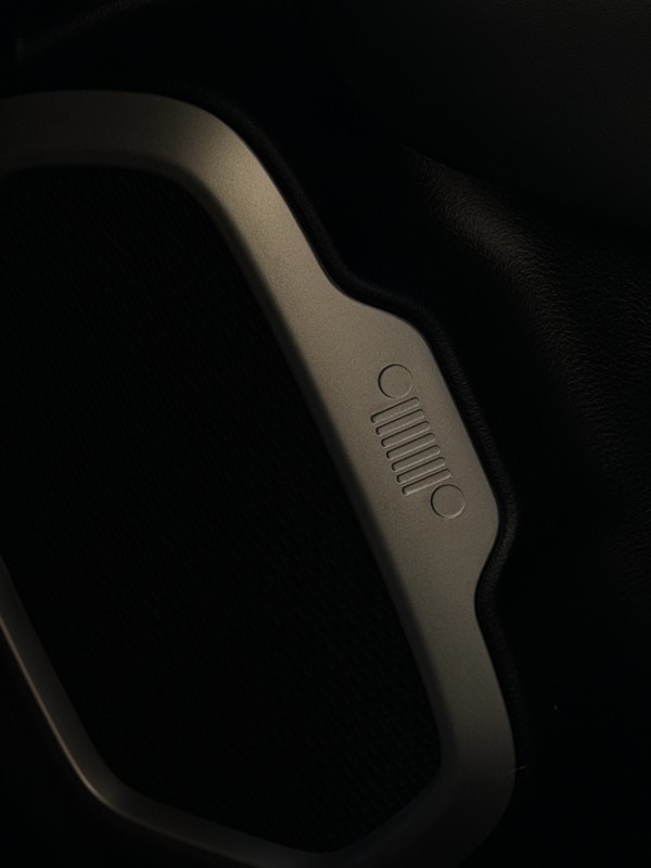 RENEGADE 2.0 16V TURBO DIESEL LONGITUDE 4P 4X4 AUTOMÁTICO - 2021 - ANTôNIO PRADO