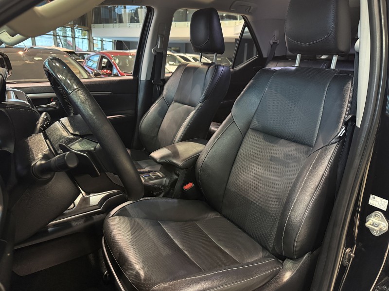 HILUX SW4 2.8 SRX 4X4 16V TURBO INTERCOOLER DIESEL 4P AUTOMÁTICO - 2022 - FARROUPILHA