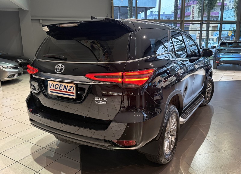 HILUX SW4 2.8 SRX 4X4 16V TURBO INTERCOOLER DIESEL 4P AUTOMÁTICO - 2022 - FARROUPILHA