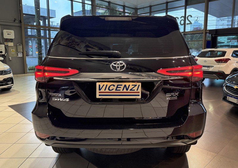 HILUX SW4 2.8 SRX 4X4 16V TURBO INTERCOOLER DIESEL 4P AUTOMÁTICO - 2022 - FARROUPILHA