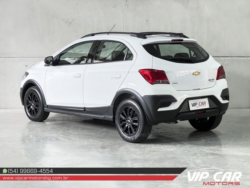 ONIX 1.4 MPFI ACTIV 8V FLEX 4P AUTOMÁTICO - 2019 - FARROUPILHA