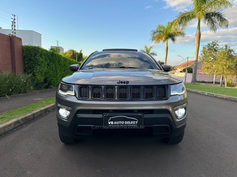 COMPASS 2.0 16V DIESEL LONGITUDE 4X4 AUTOMÁTICO - 2017 - SãO LEOPOLDO