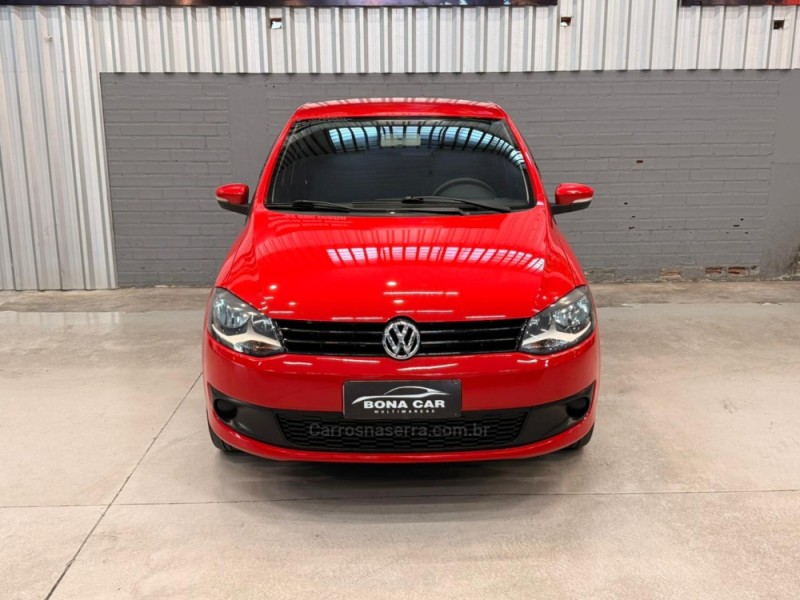 FOX 1.0 ITREND 8V FLEX 4P MANUAL - 2011 - CAXIAS DO SUL