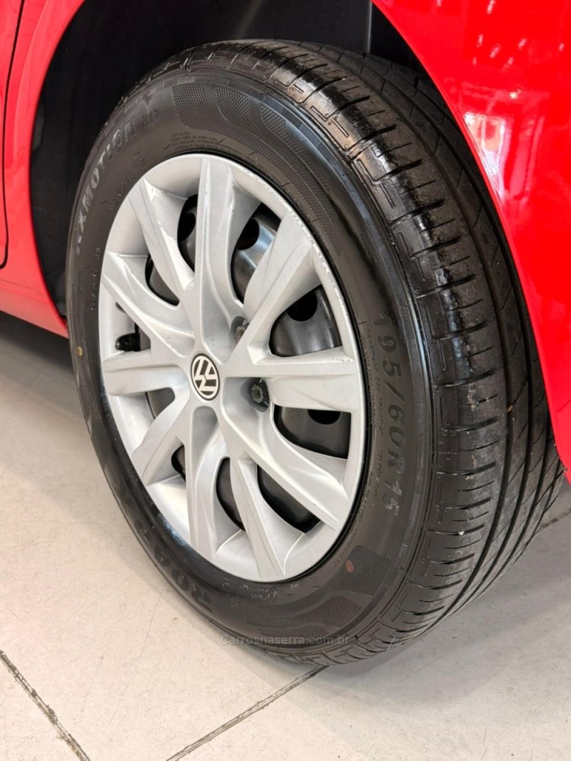 FOX 1.0 ITREND 8V FLEX 4P MANUAL - 2011 - CAXIAS DO SUL