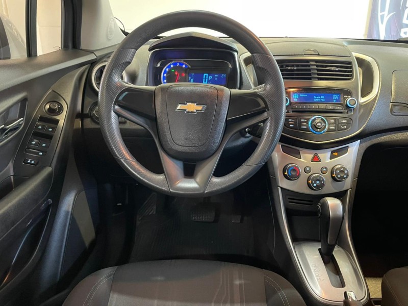 TRACKER 1.8 MPFI LT 4X2 16V FLEX 4P AUTOMÁTICO - 2016 - CAXIAS DO SUL