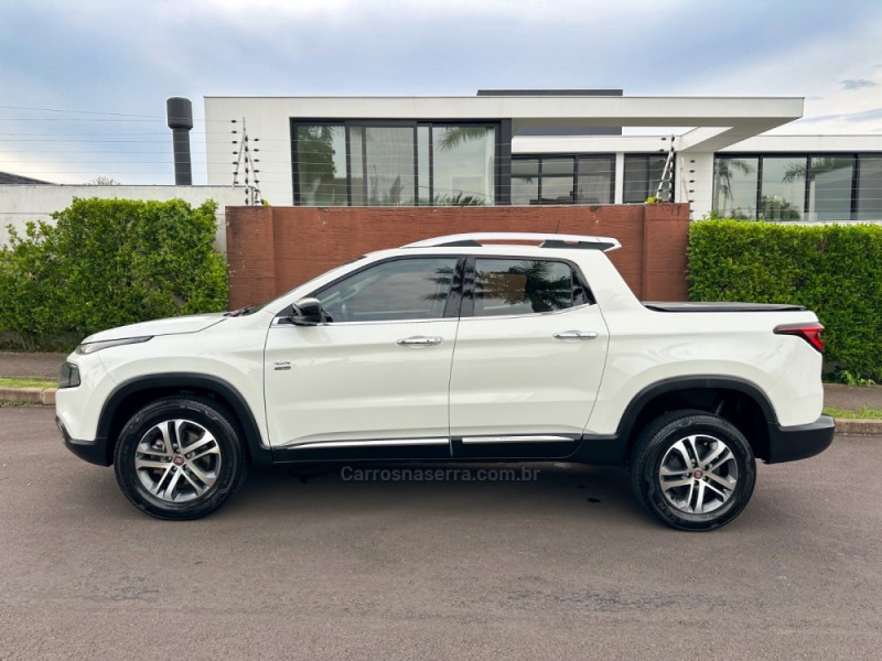 TORO 2.0 16V VOLCANO AT9 4X4 FLEX 4P AUTOMÁTICO - 2018 - SãO LEOPOLDO