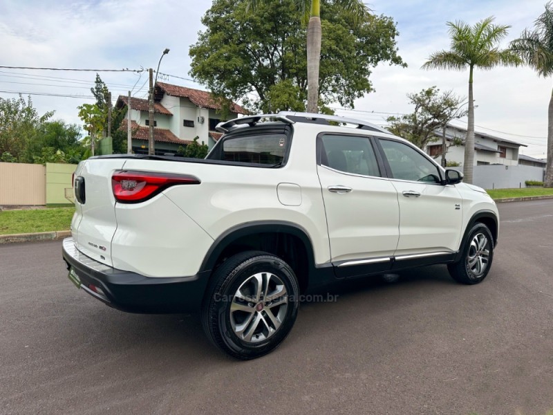 TORO 2.0 16V VOLCANO AT9 4X4 FLEX 4P AUTOMÁTICO - 2018 - SãO LEOPOLDO